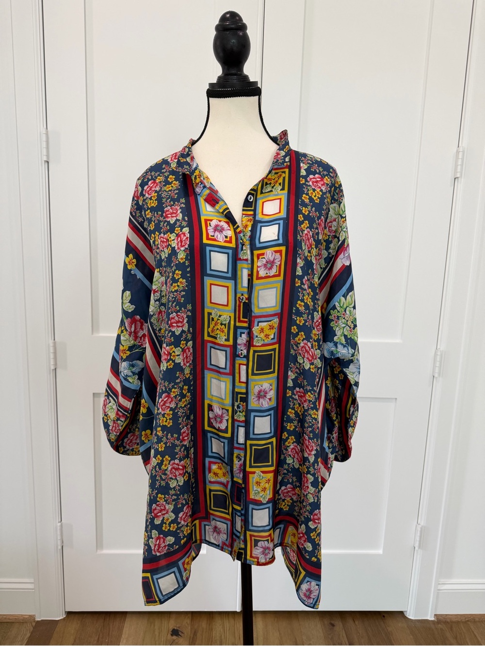 Johnny Was Delphine 100% Silk Floral Tunic Top Multicolor XL